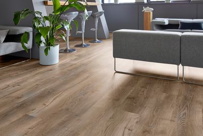 Vinyylilattia mFLOR Bramber Chestnut 81601 Nutmeg 3,45m2